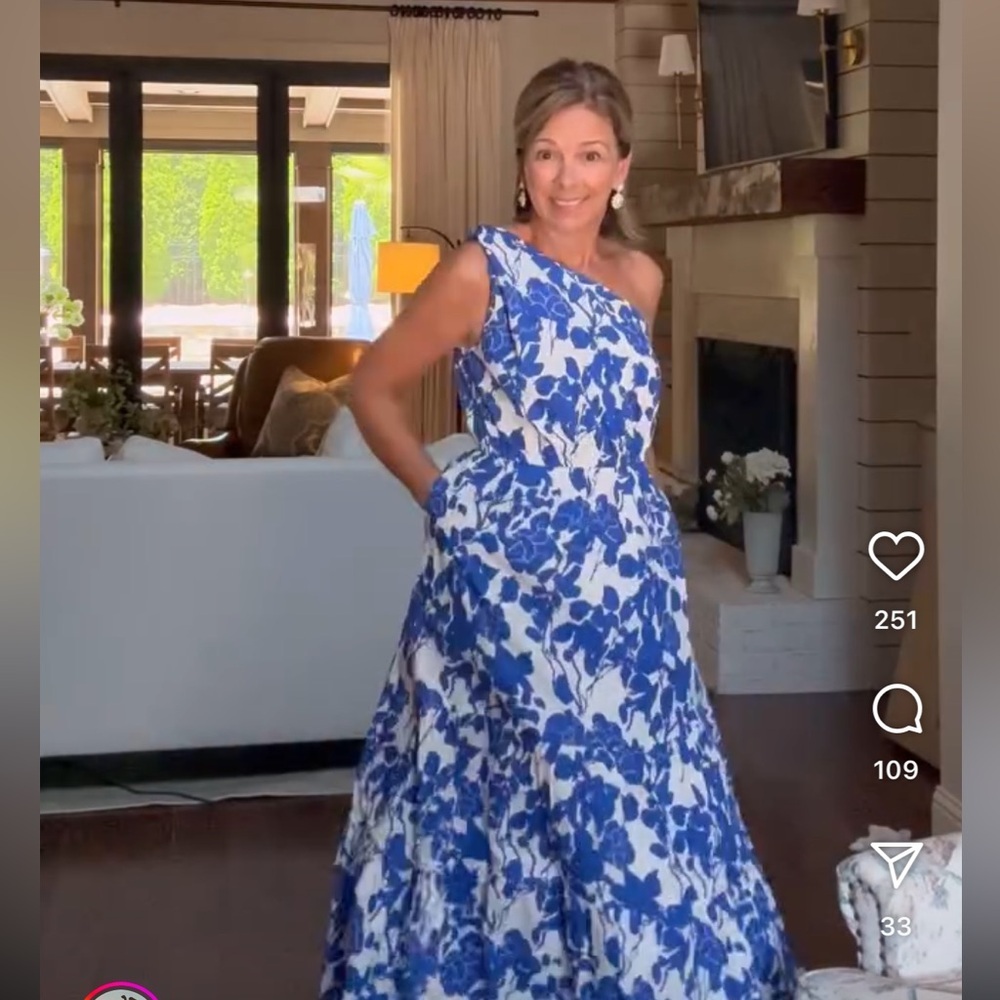 Tuckernuck Hyacinth House Blue and White Floral One Shoulder Dress - Picture 3 of 9